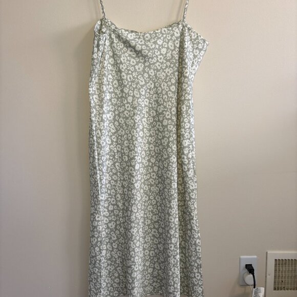 Light sage green spaghetti maxi dress with a white floral design - Picture 8 of 8
